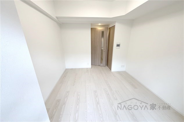 プレサンス名古屋ルーカス ベッドルーム