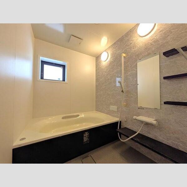 山田4丁目戸建 風呂画像