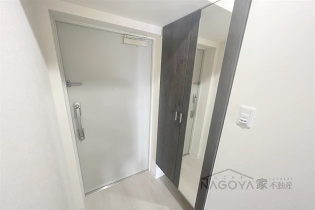 パルファンドゥジョア 玄関