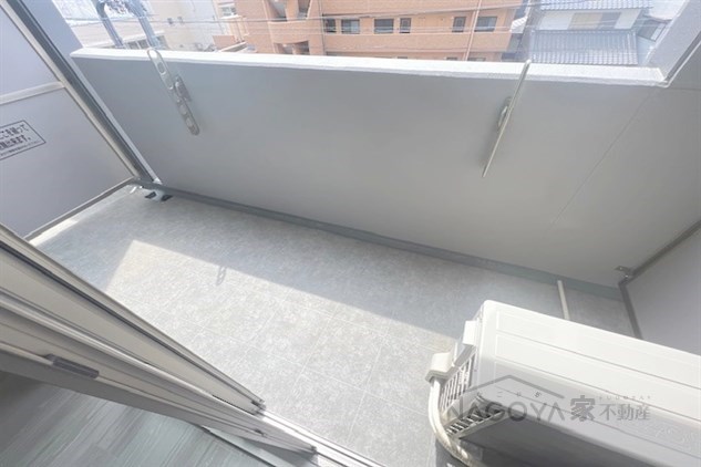 パルファンドゥジョア ベランダ