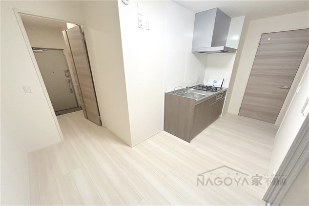 トルナーレ リビング