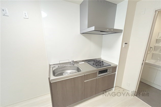 トルナーレ キッチン