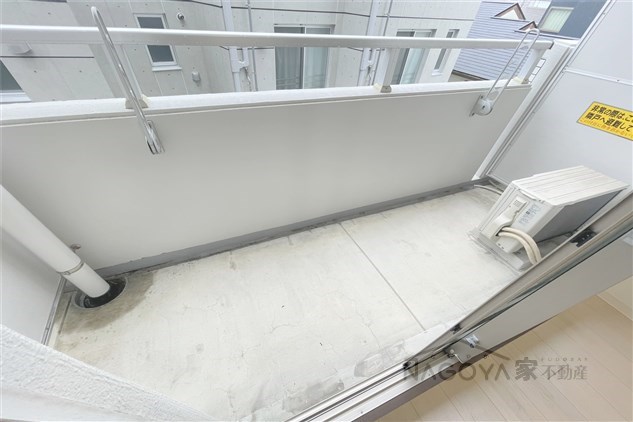 シーム・ドエル筒井 ベランダ