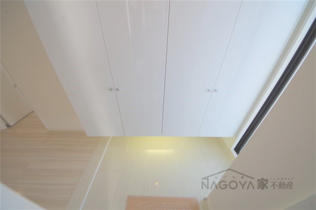 センチュリースクエア千種 玄関