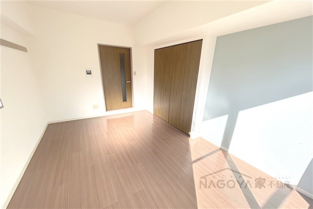 アベニール那古野 ベッドルーム