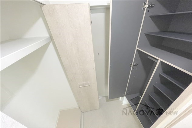 La&amp;#39; a Kea徳川 玄関