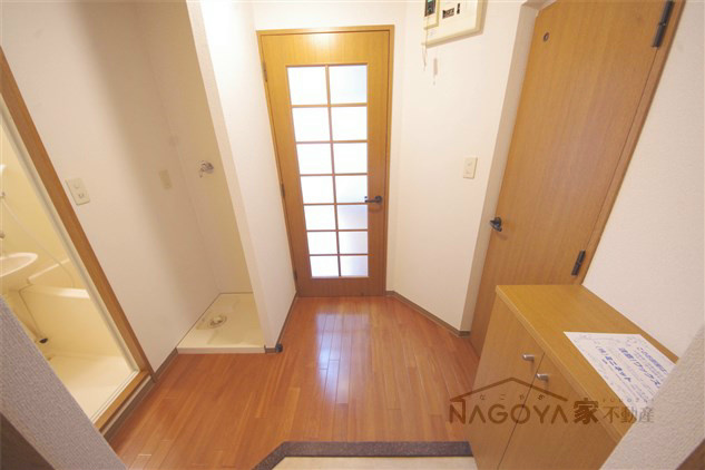 グレイス吹上 玄関