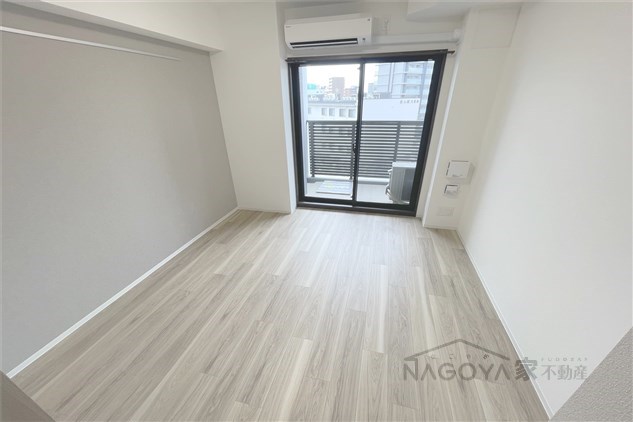 メイクスアート大曽根 リビング