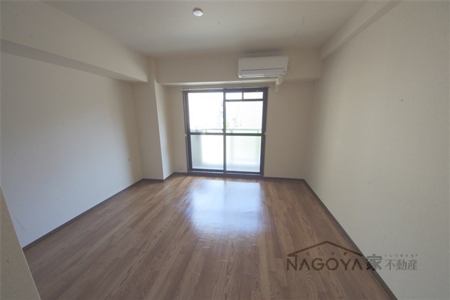 Rosa Candore リビング