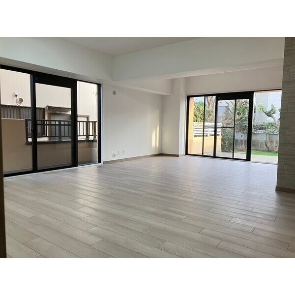 ルミエール瑞穂公園 リビング