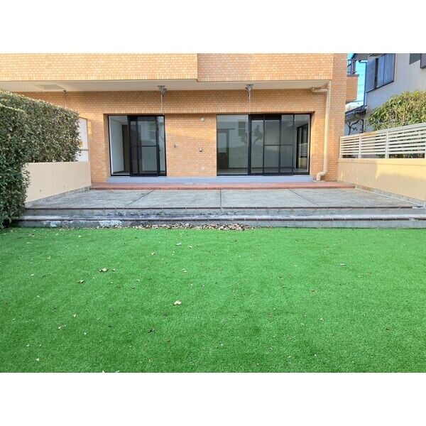 ルミエール瑞穂公園 ベランダ