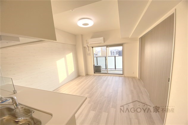 プレサンス千種駅前レガート リビング