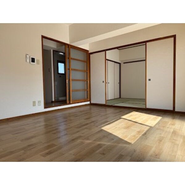 メゾン志賀 リビング