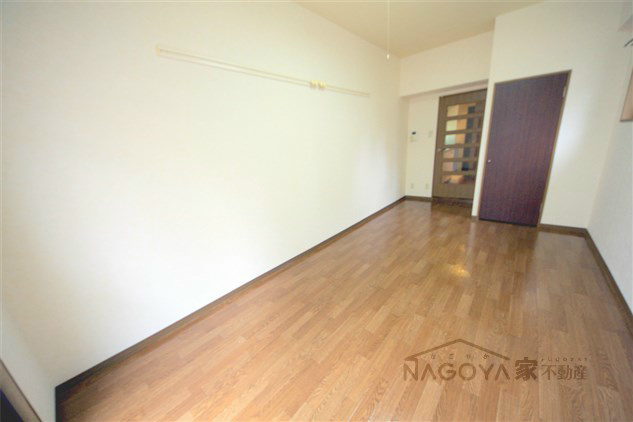 ハイツ丸の内 ベッドルーム