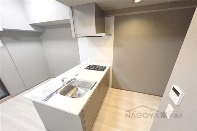 エステムコート名古屋新栄Ⅵアートテラス キッチン