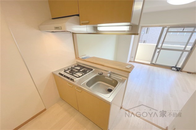 グランシャリオ長谷 キッチン