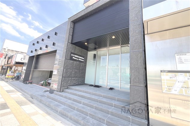 さくらHills ROKUBAN Platinum Residence エントランス