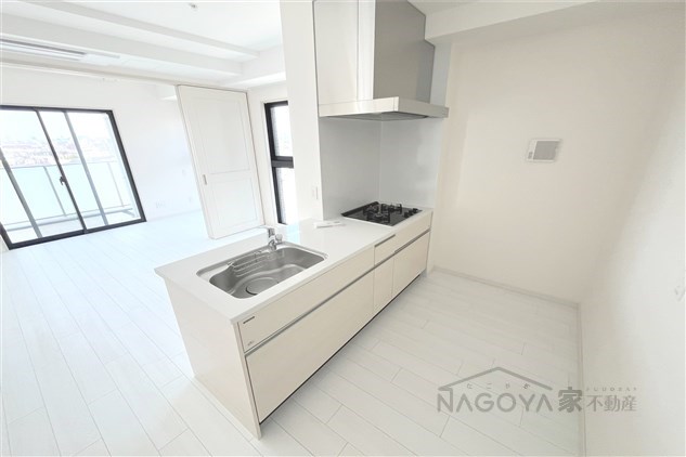 さくらHills ROKUBAN Platinum Residence キッチン