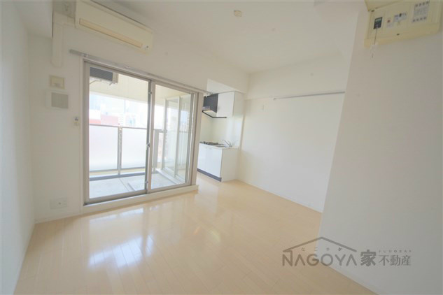 CITY SPIRE名駅北 リビング