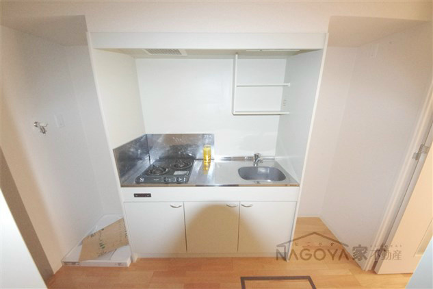 ESTACION KANAYAMA WEST・EAST キッチン