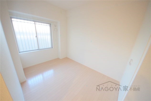 スクエア名古屋港 ベッドルーム