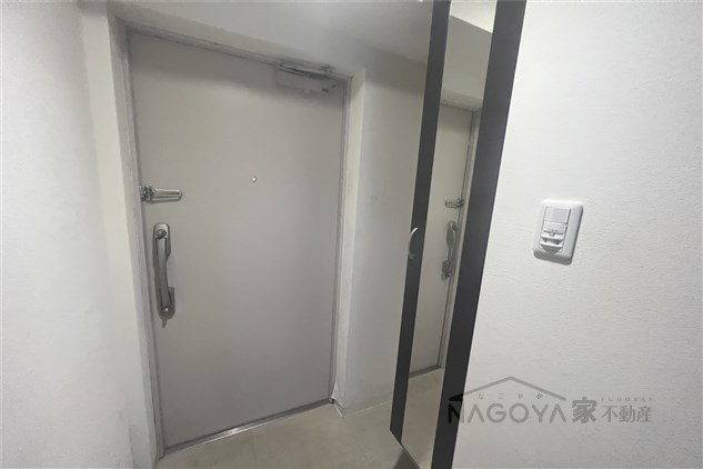 シャルム本郷 玄関