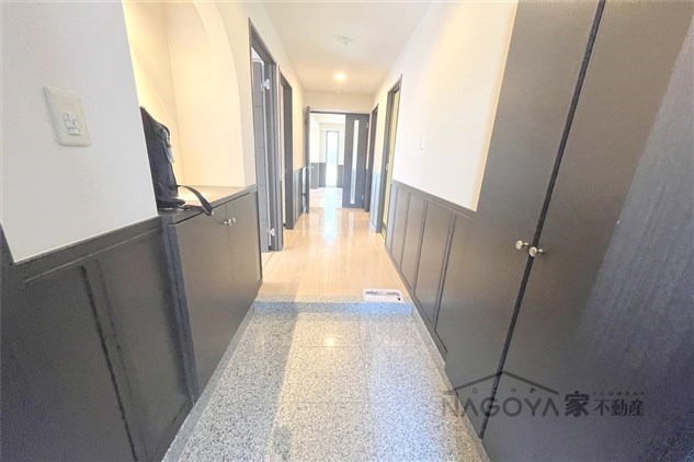 Blanc Mison覚王山 玄関