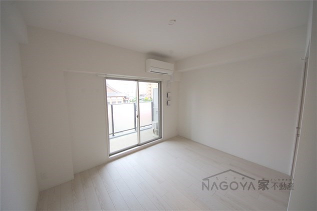 エスリード大須観音プリモ リビング