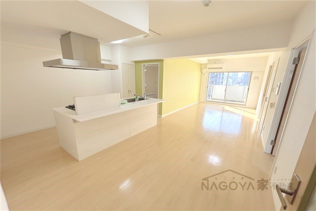 コモレビスクエア名駅北 リビング