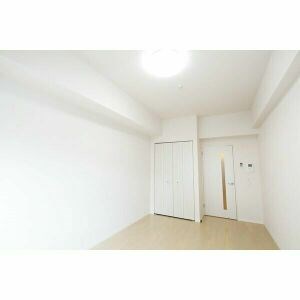 プリフェラブル栄 ベッドルーム