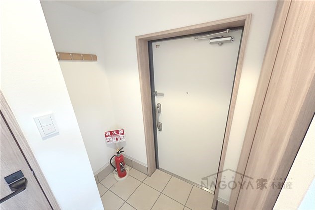 プレイズシード浅間町 玄関