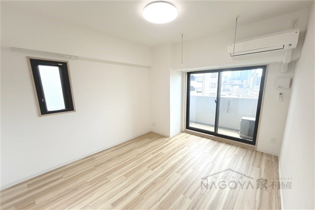 プレイズシード浅間町 リビング