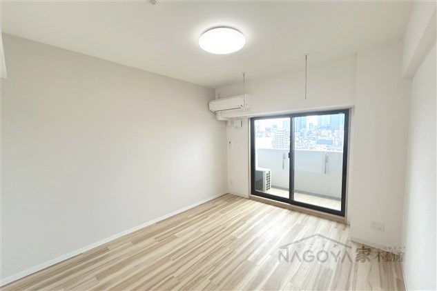 プレイズシード浅間町 リビング