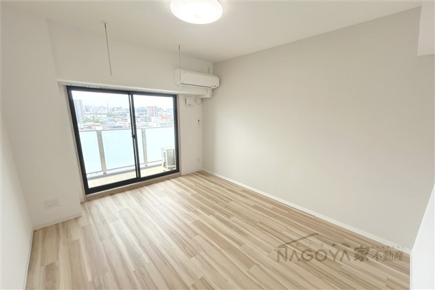 プレイズシード浅間町 リビング