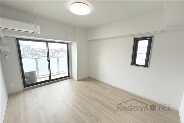 プレイズシード浅間町 リビング