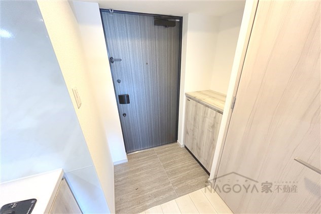 S-RESIDENCE金山altano 玄関