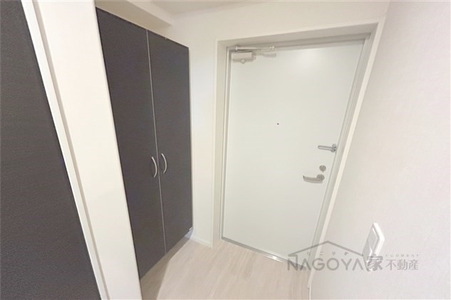 センチュリーハイツ金城 玄関