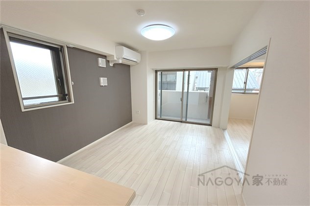 センチュリーハイツ金城 リビング