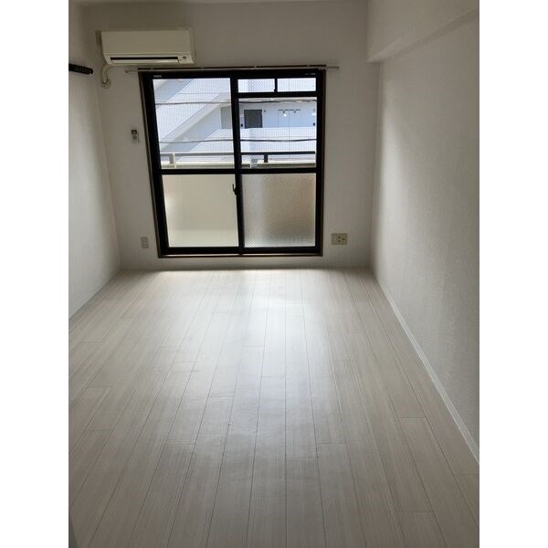 マメゾンちかふじ リビング