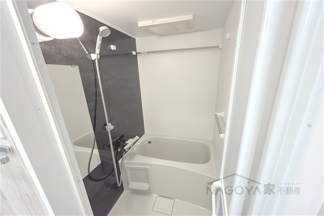 S-RESIDENCE浅間町駅前axial 風呂画像