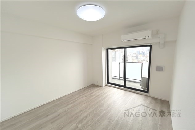 S-RESIDENCE浅間町駅前axial リビング