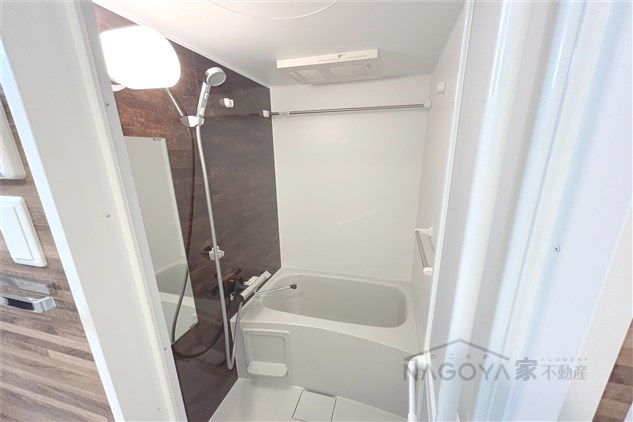 S-RESIDENCE浅間町駅前axial 風呂画像