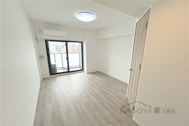 S-RESIDENCE浅間町駅前axial リビング