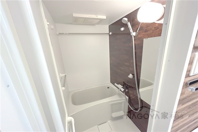 S-RESIDENCE浅間町駅前axial 風呂画像