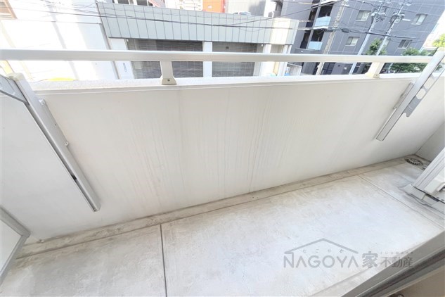 プロビデンス栄南 ベランダ