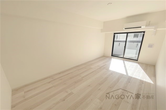 CREST TAPP金山 リビング