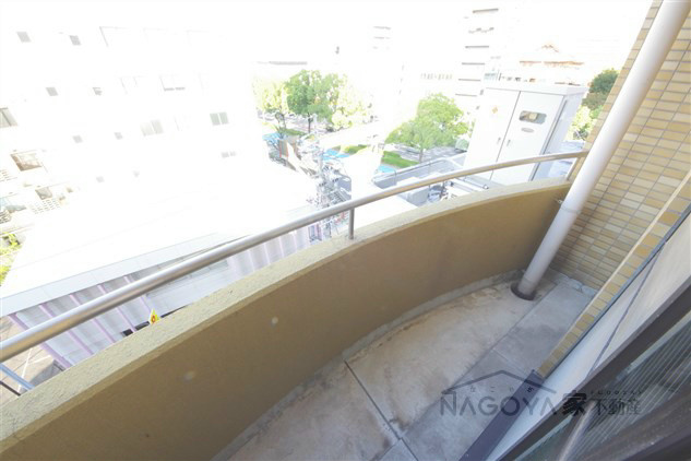 WIN大須 ベランダ