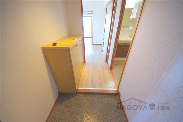 ＳＰＡＣＥ　ＤＵＫＥ 玄関