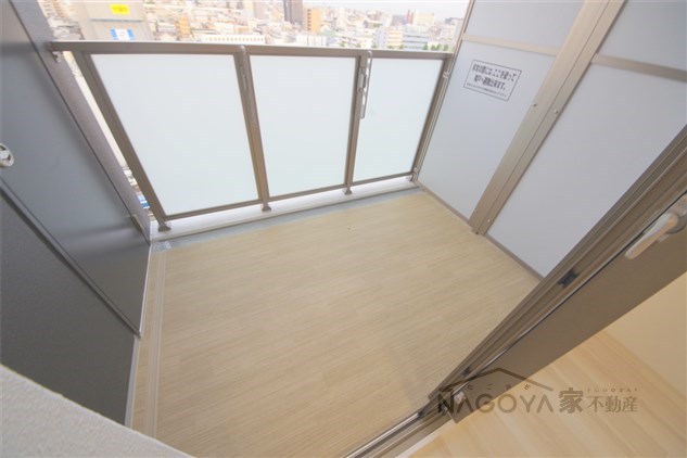 エステムコート名古屋金山ミッドクロス ベランダ