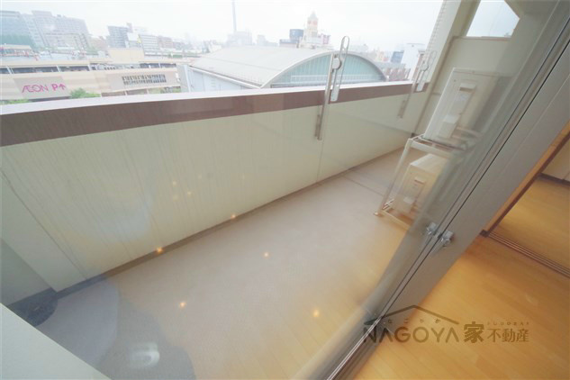 ロイヤルパークス千種 ベランダ